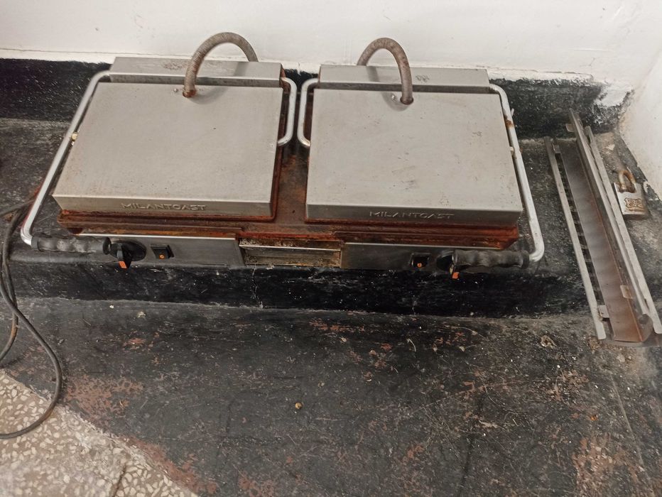 Plita profesionala 380 V