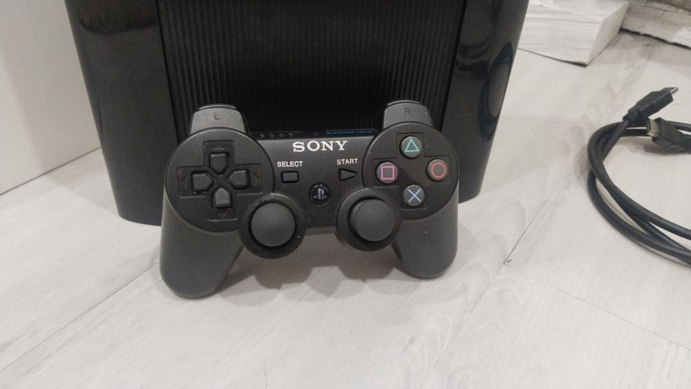 Playstation 3 super slim (Прошитая)