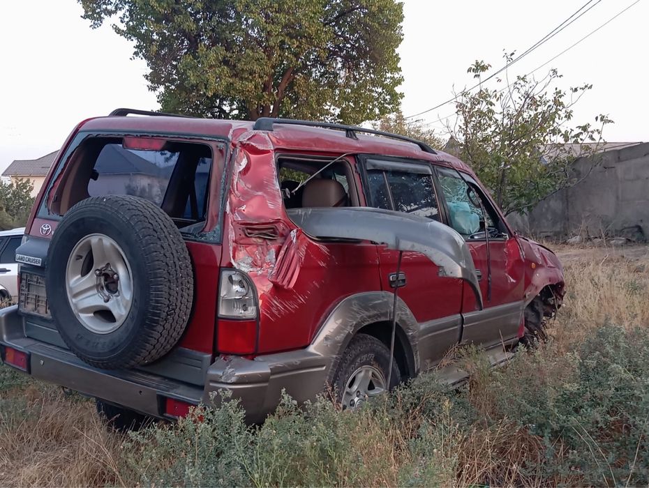 Toyota land cruiser prado