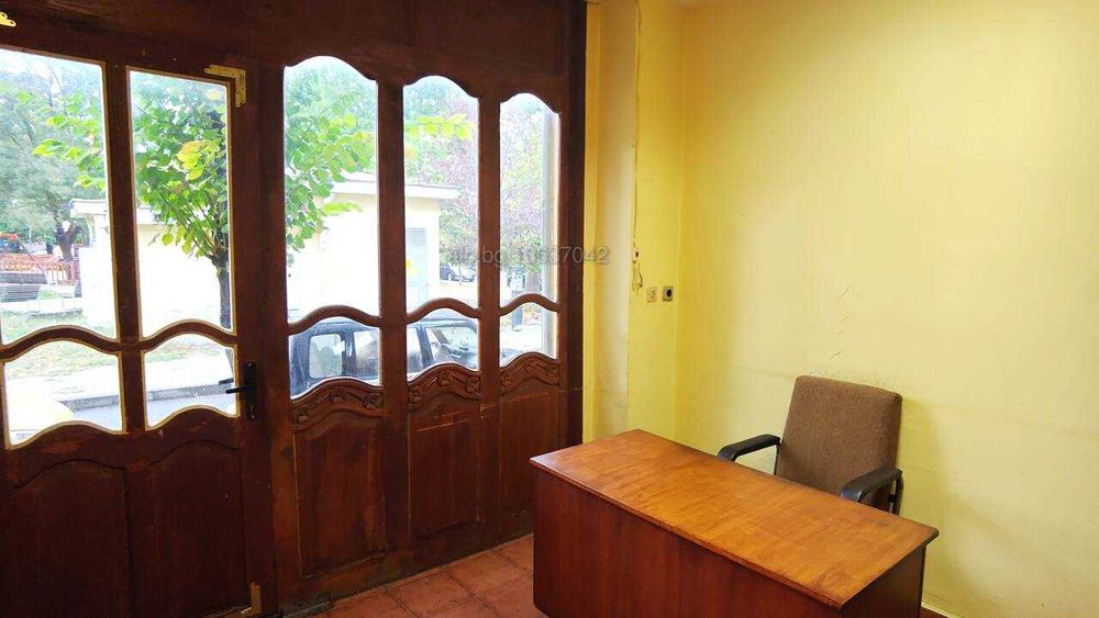 Дава се под наем Офис в Бургас, Възраждане - 20 кв.м за 203.49 € - Снимка #4