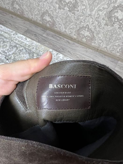 Продам зимние натуральные сапоги