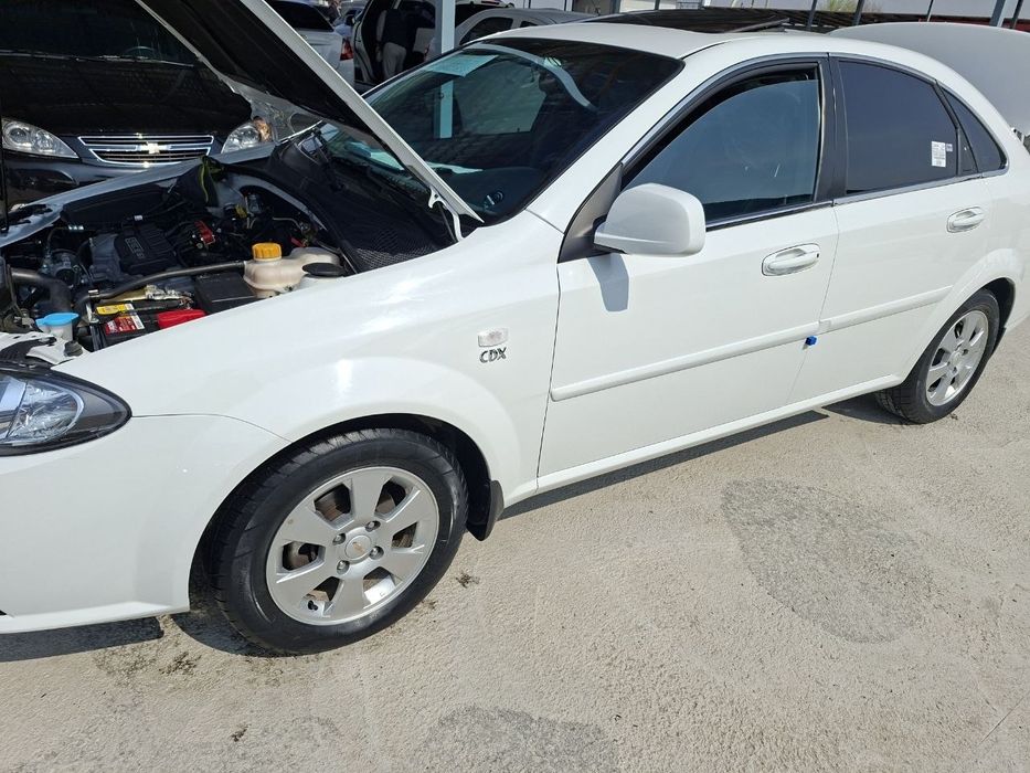 Gentra sotiladi, holati zo'r