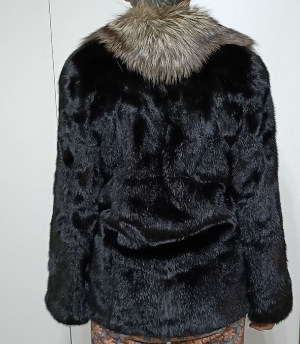 Норковая шуба короткая