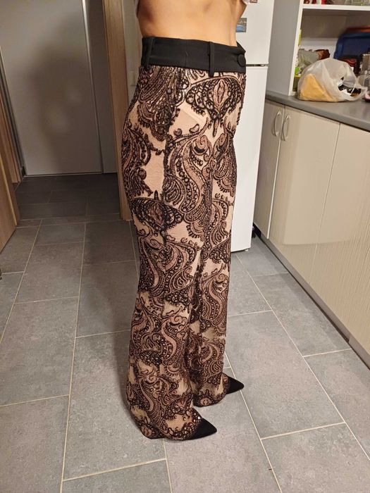 Pantaloni dama, deosebiti, pentru ocazie cu talie inalta evazati