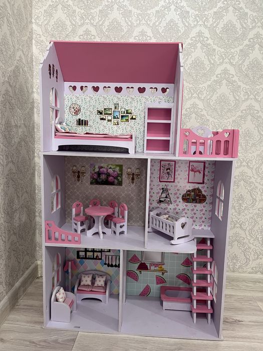 Продам детскый домик бу