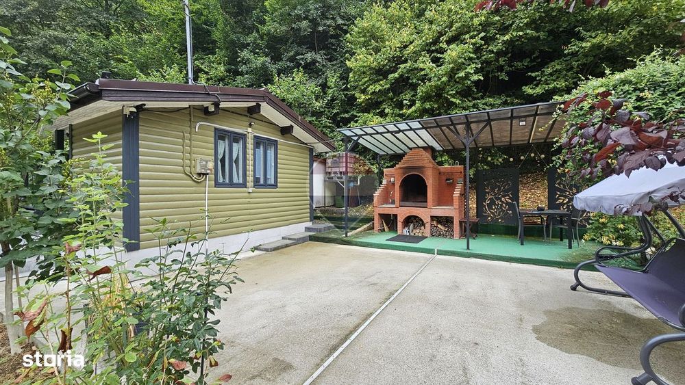Căsuță de vacanță de vânzare – comuna Alexandru cel Bun, Neamț