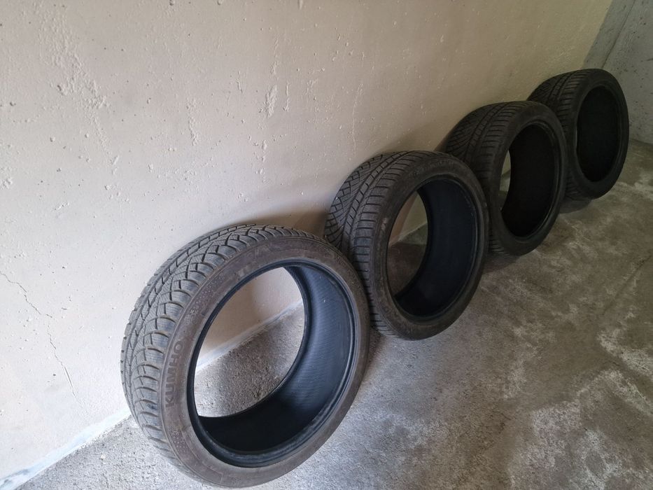 Гуми KUMHO WINTERCRAFT WP72 255/40 R19 100V XL