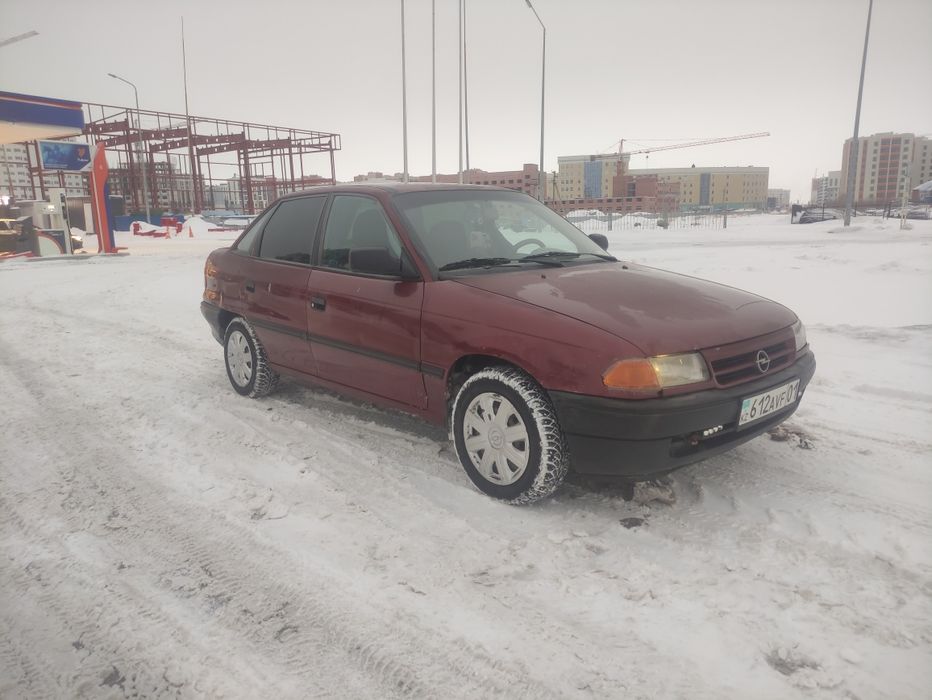 Опель астра автомат варианты есть