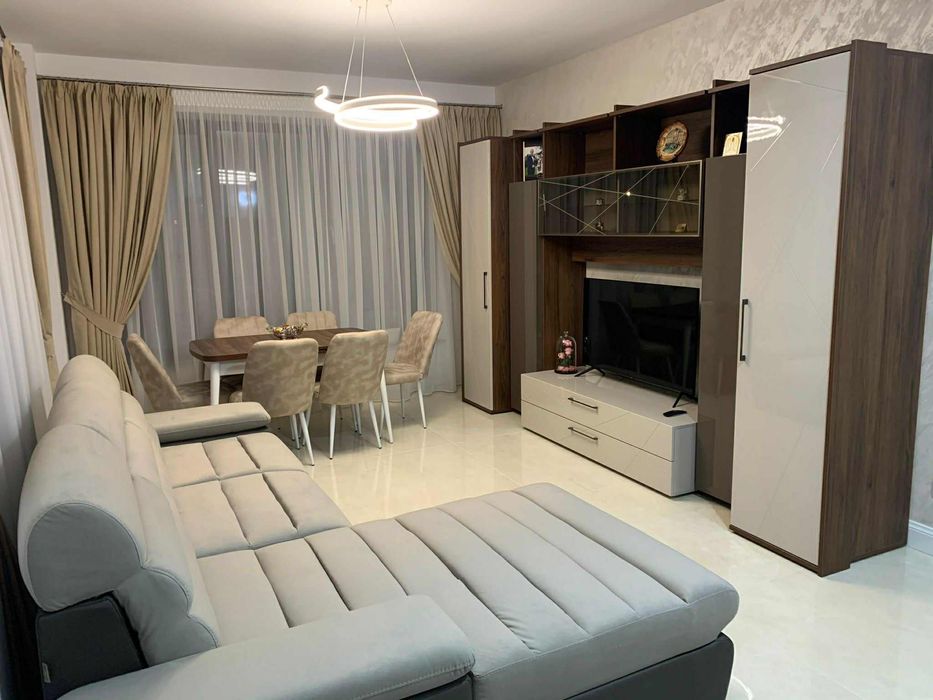 Inchiriez apartament 3 camere Radauti