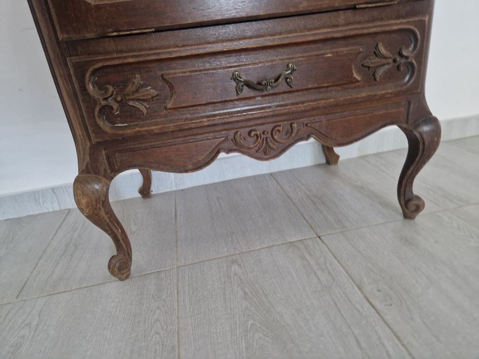 Bar din lemn masiv vinteage