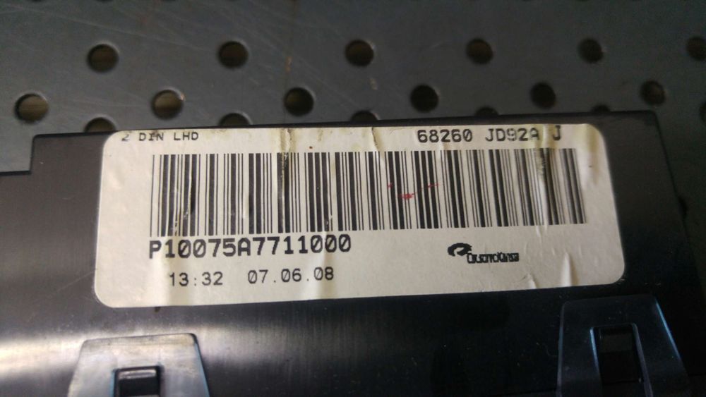 Display indicator centuri siguranta nissan qashqai j10 nj10 jj10e 68260jd92aj p10075a7711000