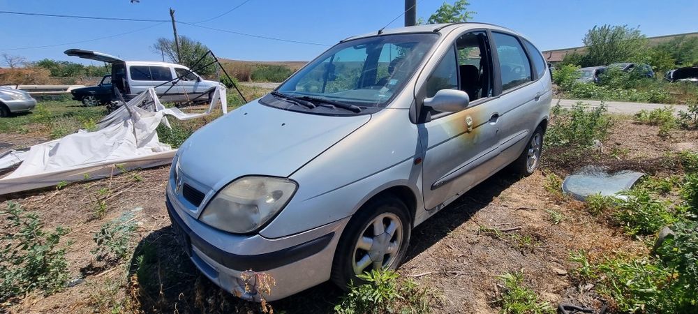 Renault scenik 1.6 16v на части