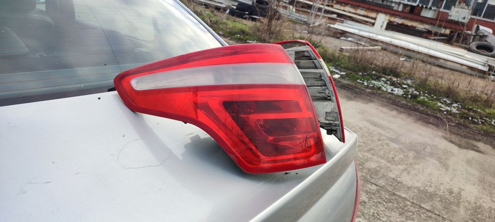 Citroen C4 Picasso външни стопове