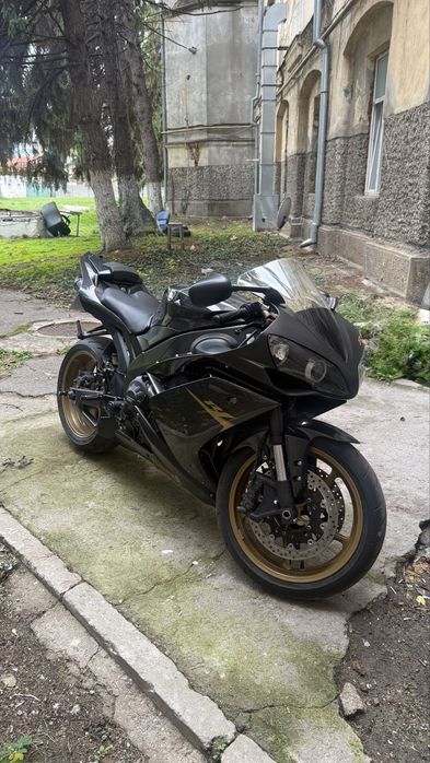 Yamaha R1 2008 rn19
