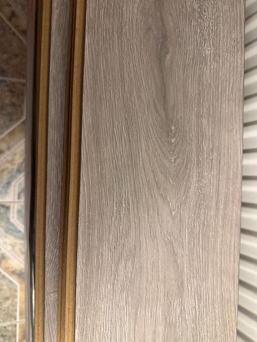 Parchet nou - ofertă