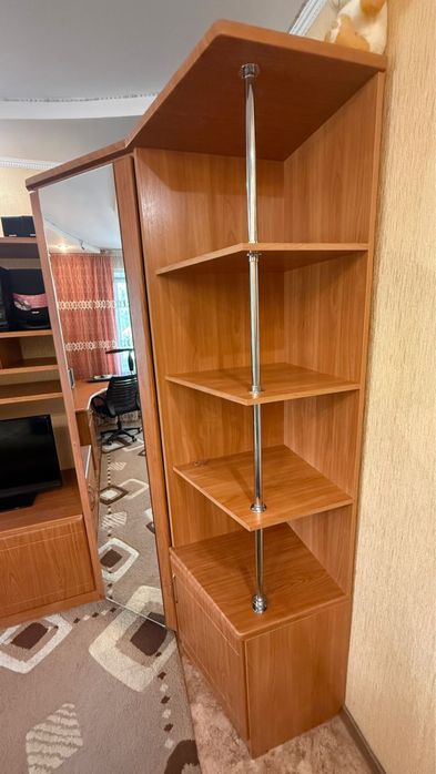 Продам шкаф стенку