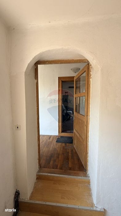 Casă în Valea Viilor – proprietate spațioasă cu teren de 1400 mp