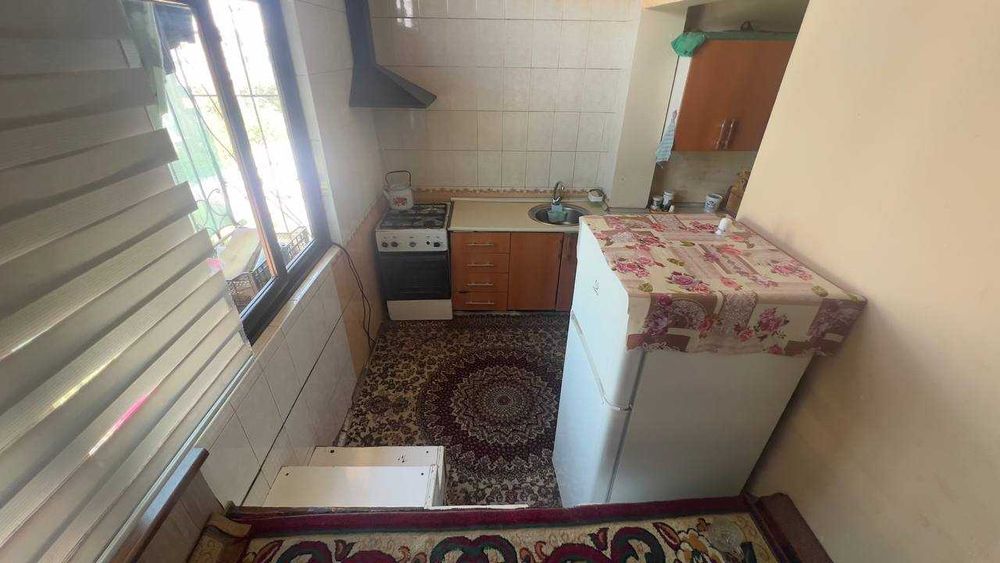 Ibn Sino 2 Dom Sotiladi BEZ MAKLER UY O'zimiki 4 Xonali Remonti yahshi