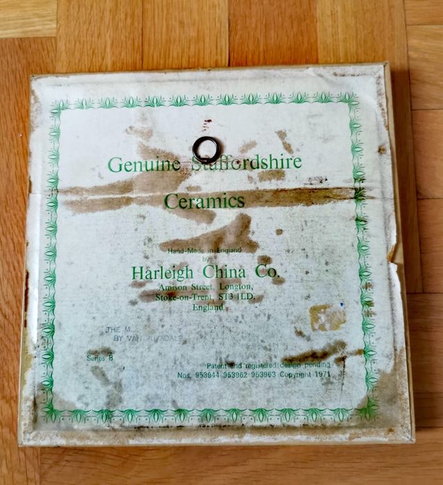 Картина миниатюра плакет 2бр антикварна керамика ръчно рисувани рамки