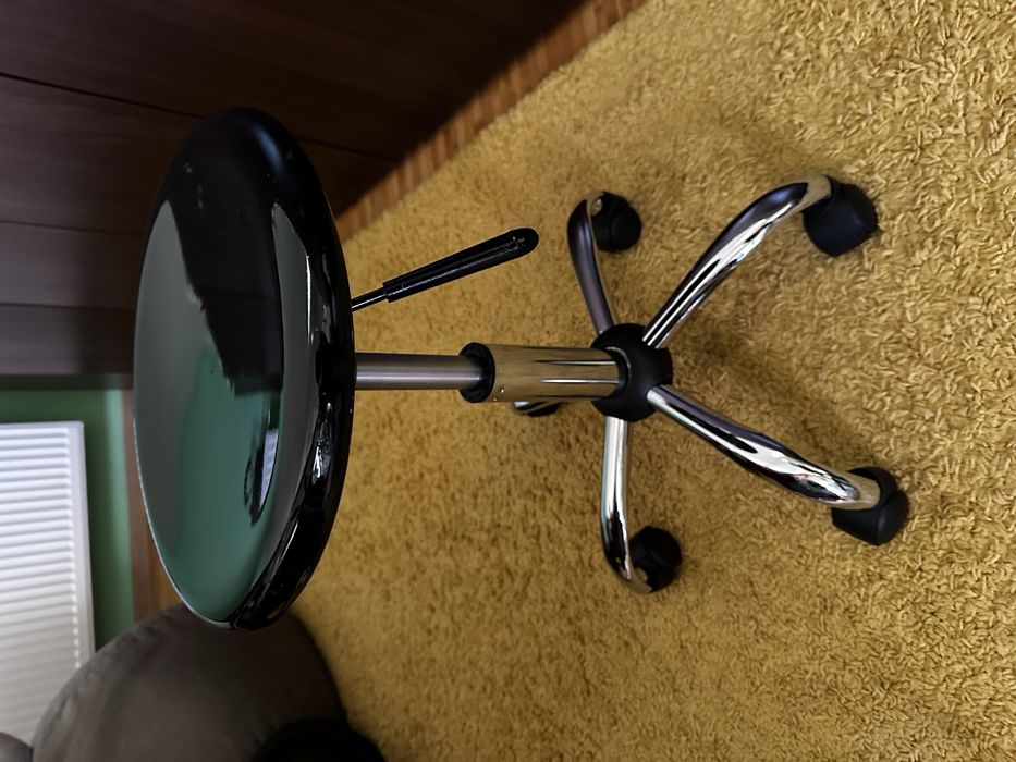 scaun rotativ cu roti