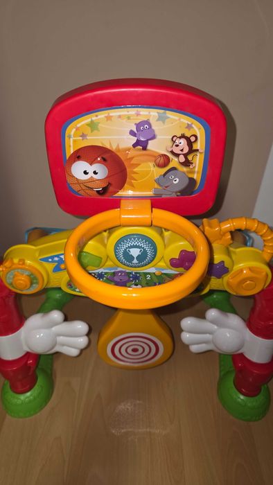 Centru de activitati 4 in 1 Winfun, cu poarta de fotbal si baschet