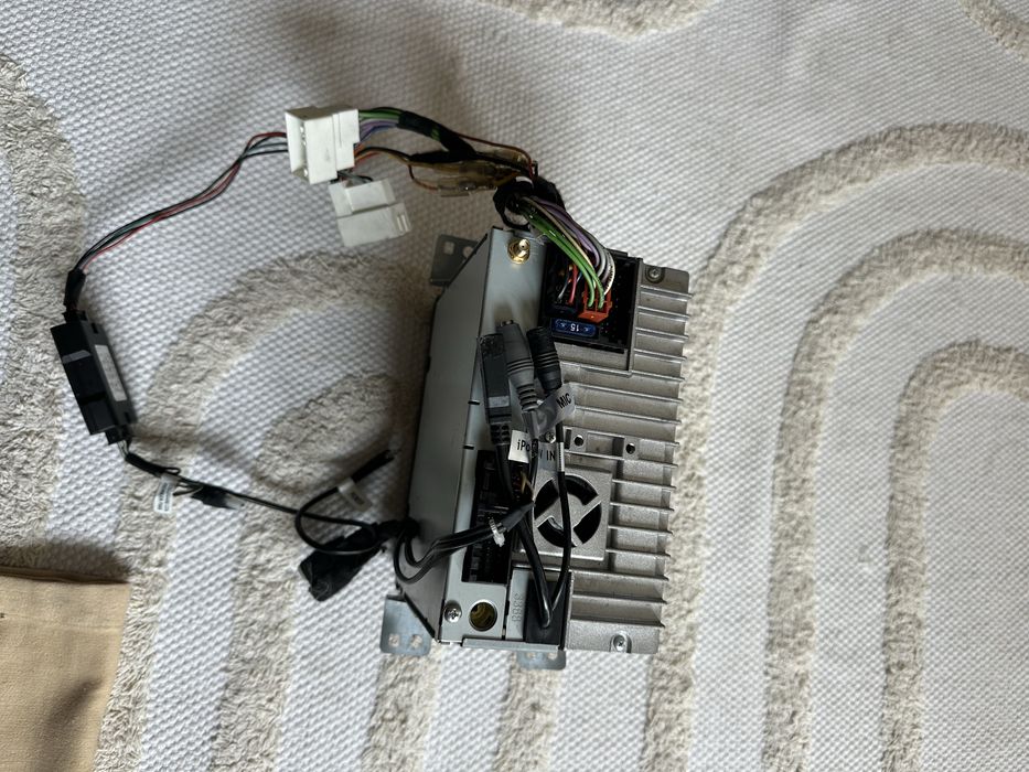 мулти медия за киа карънс