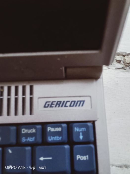 Продам ноутбук на запчасти