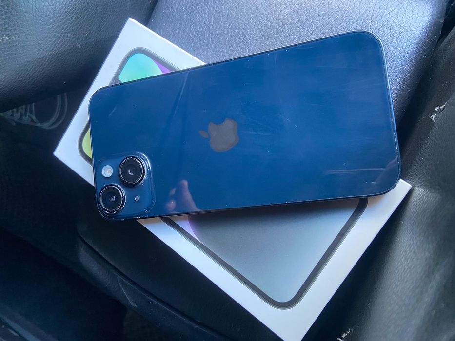 Продам iPhone 14.