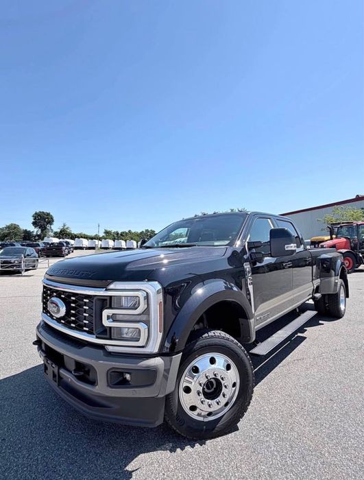 Ford F-450 King Ranch 2026