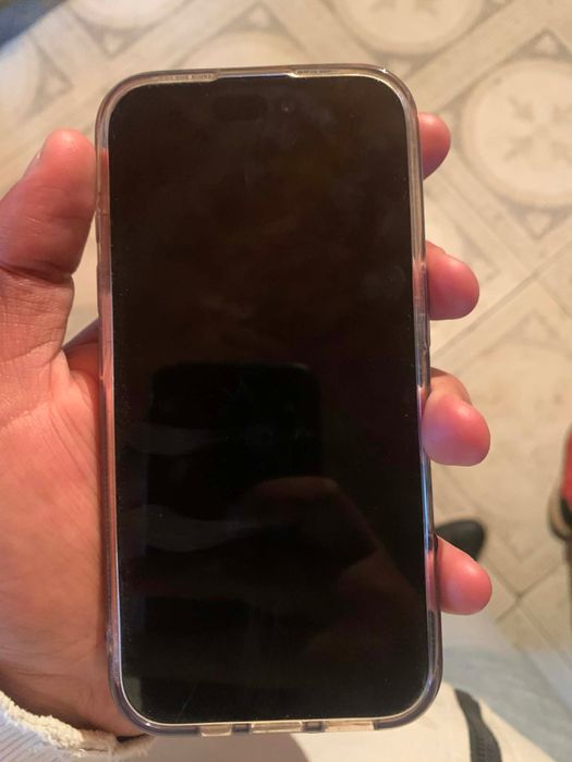 Vând iPhone 16 sau schimba