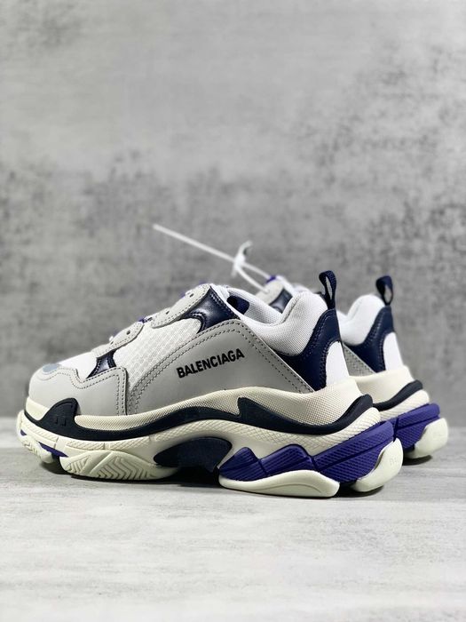 Adidasi Balenciaga Triple S Calitate Premium