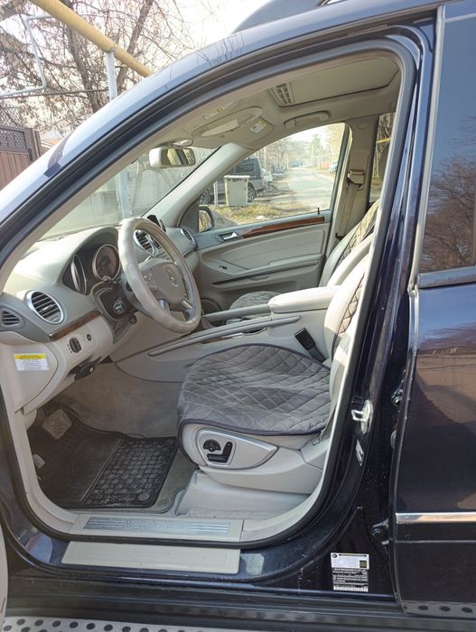 Продам Мерседес Бенц GL450 4 matik
