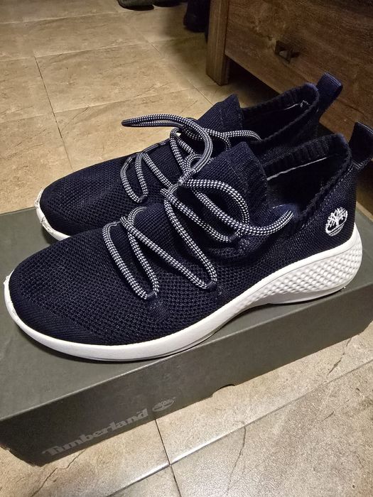 Детски обувки различни модели и  размери