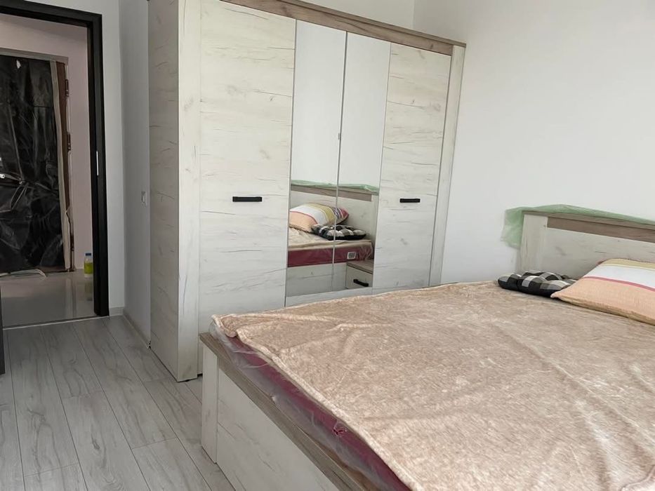 Inchiere apartament 2 camere decomandat