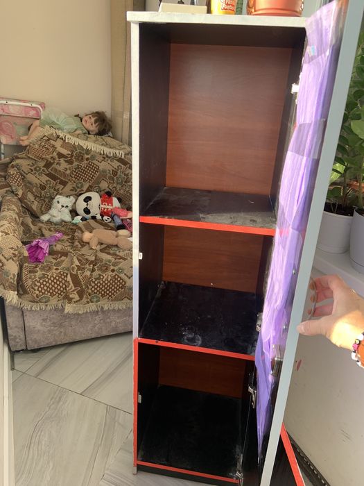 Шкафчик с ключами продам