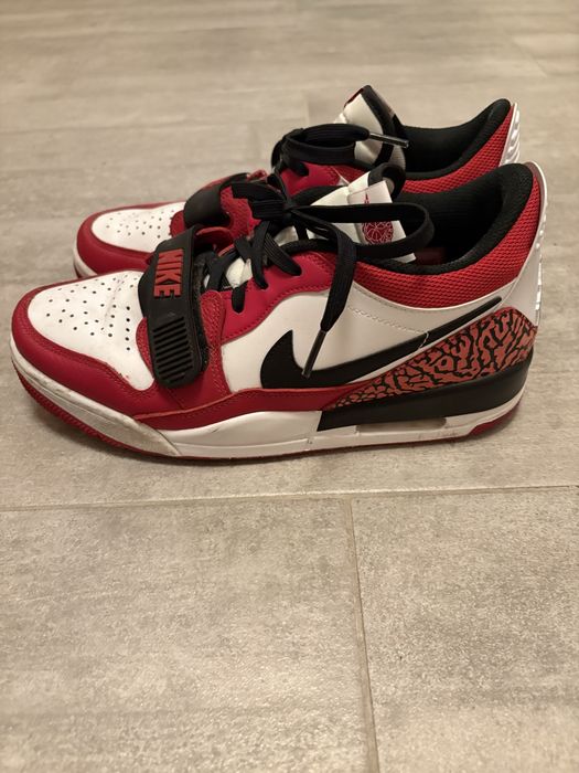 Jordan Nike Legacy 312