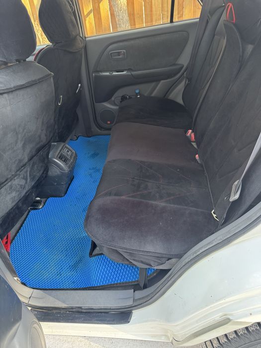 Проодам машину тоиота хайрер