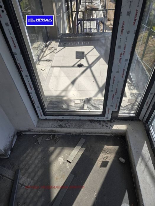 Просторен тристаен апартамент в Младост 4 с АКТ 14!