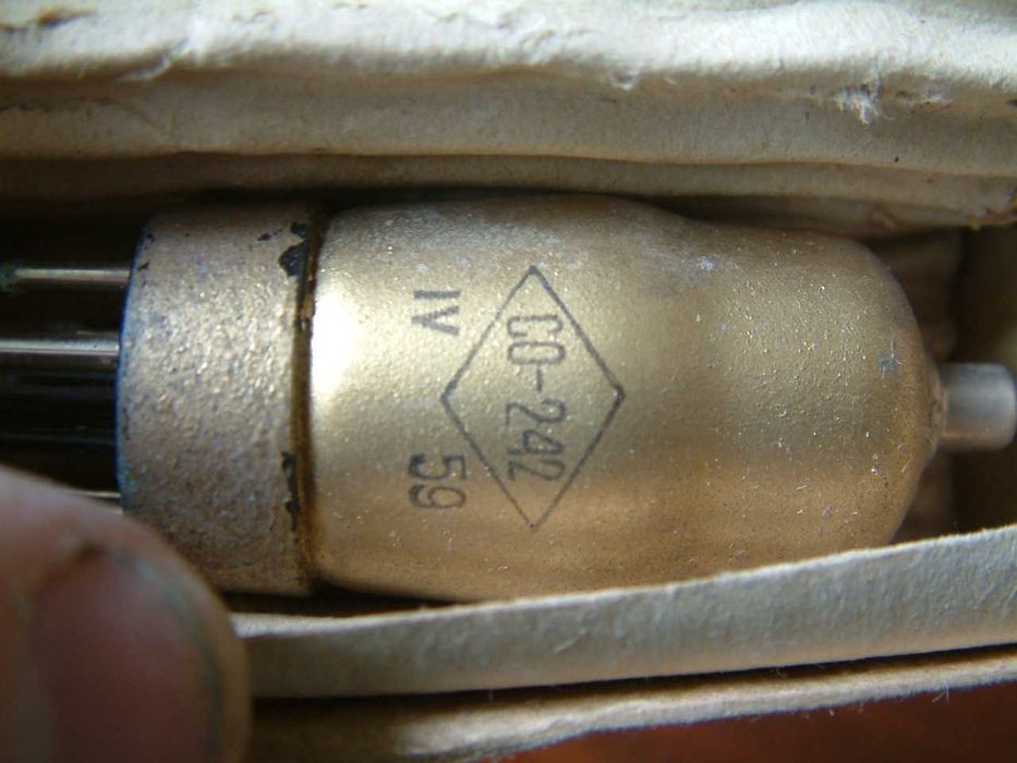 Радиолампи  2К2М ,СО-242 ,неизползвани  в кутийки