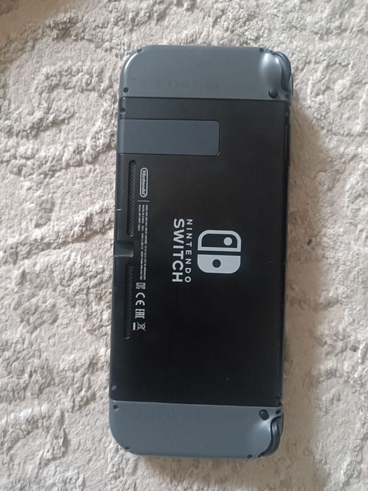 Продается Nintendo Switch