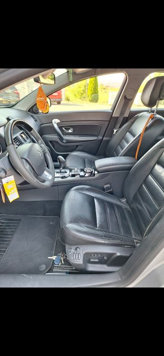 Renault Latitude