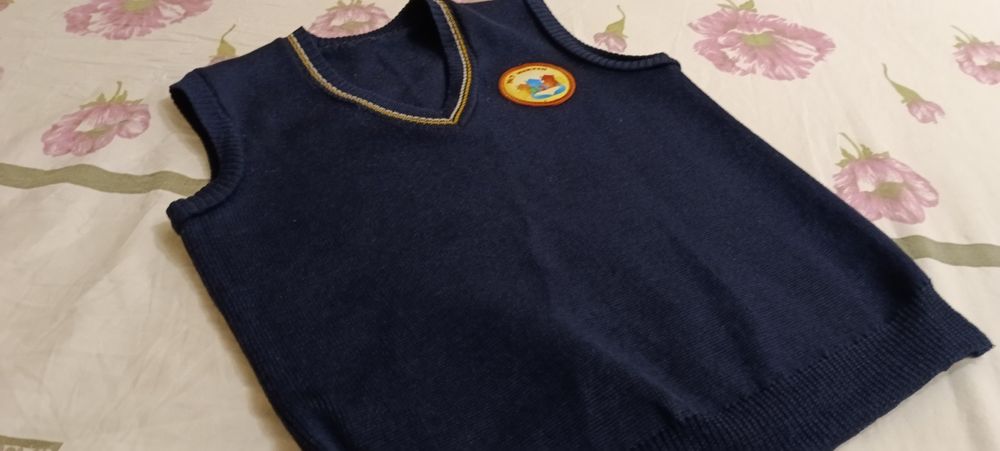 Жилет 7школы продается