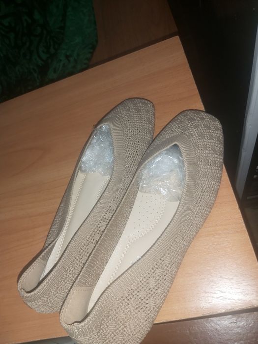 Продам обувь 39,40 размеры