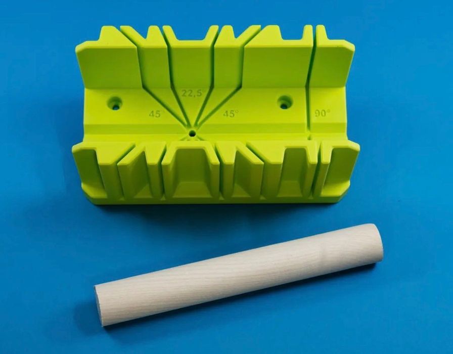 Кутия за точно рязане под ъгъл (Стубло / Miter Box) – 90°, 45°, 22.5°