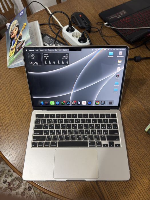 MacBook Air 13 2024