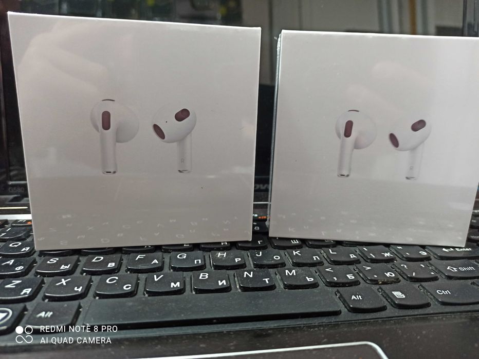 Airpods pro с чехлом внутри