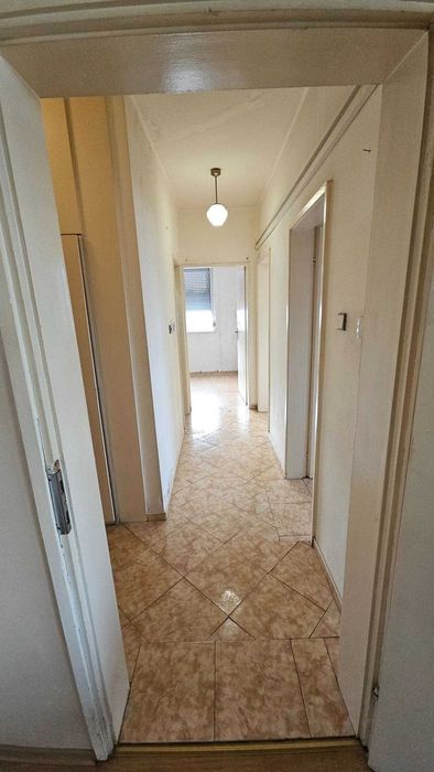 Продава се Тристаен апартамент в Пловдив, Център - 75 кв.м за 1088 €/кв.м - Снимка #2