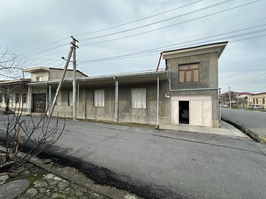 Участка сотилади 6.5 сотихли Штаб Бегобод махалла