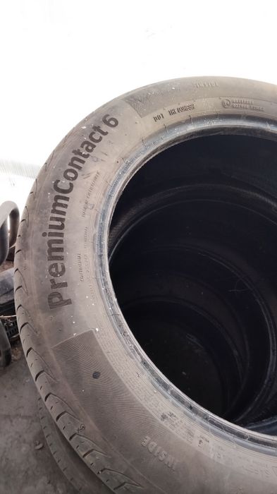 Шины б/у 215/55/17 летние