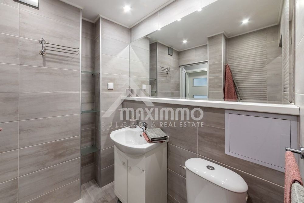 Продава се Двустаен апартамент в Варна, Трошево - 59 кв.м за 2473 €/кв.м - Снимка #8